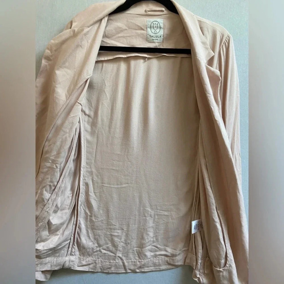 Talula Aritzia Baby Pink Kent Open Blazer Sz  8 - Picture 4 of 8